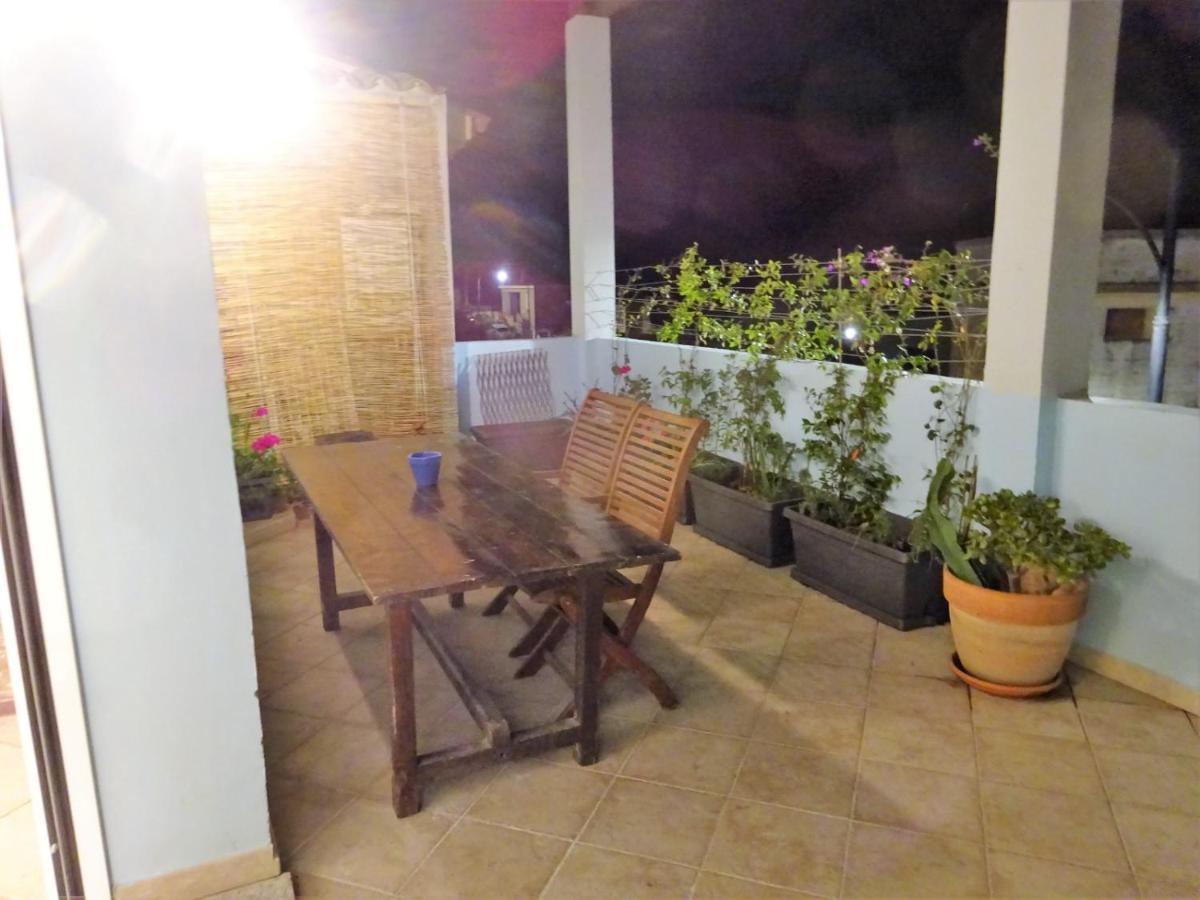 Ferienwohnung White - San Pantaleo Exterior foto